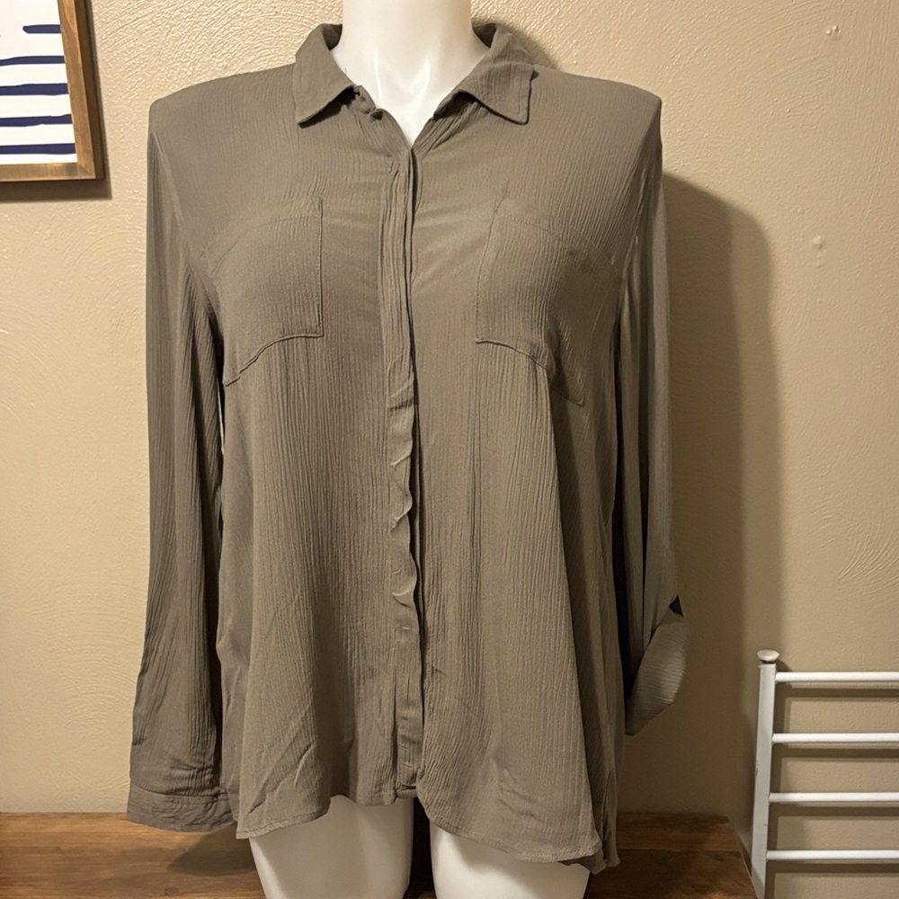 Olive & Oak Green Button-Down Shirt - Picture 1 of 7